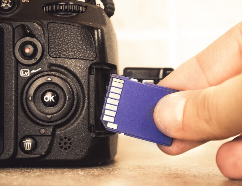 inserting sd card in camera inserting sd card in camera